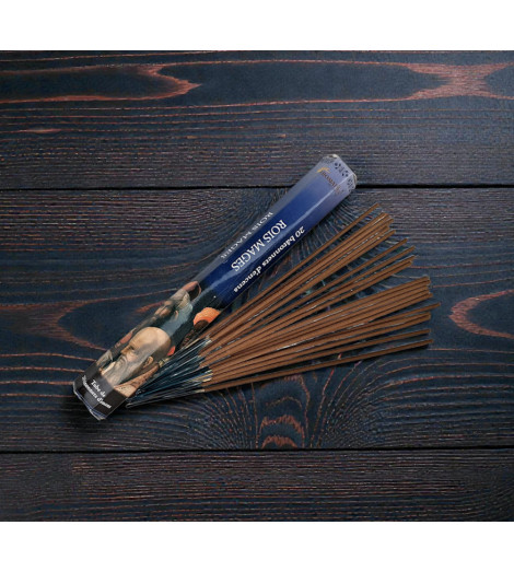 Encens Religieux des Rois Mages – Bâtonnets sur table