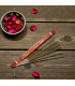 Encens à la Rose Aromatika bâtonnets sur table