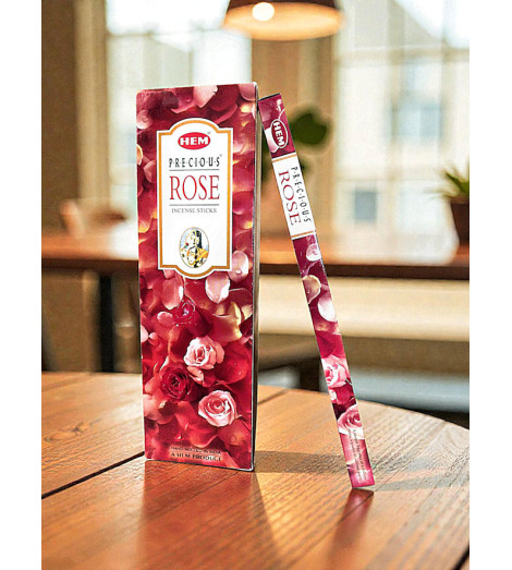 Encens à la Rose HEM Boîte de 10g sur table bois