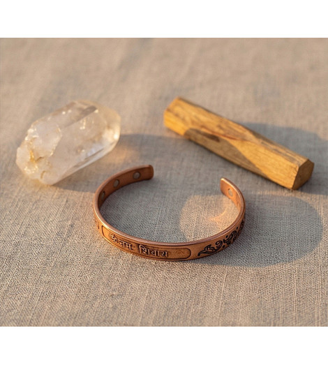 Bracelet en Cuivre Aimanté – Signes Auspicieux Tibétains