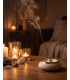 Encens Bois de Santal Aromatika – bâtonnet allumé dans son brule encens