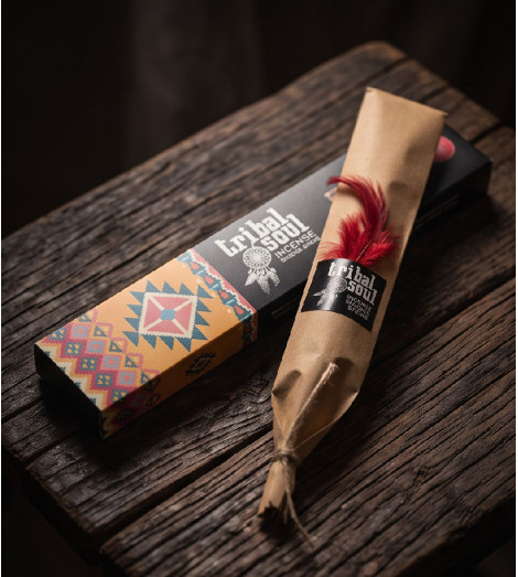 Encens Palo Santo Tribal Soul sur table bois