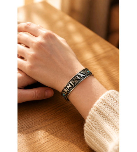 Bracelet Tibétain Protecteur - porté poignet femme